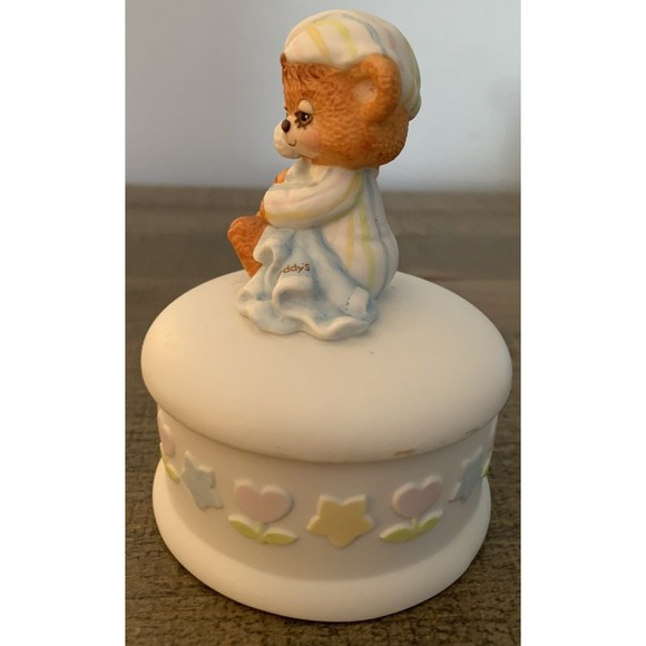 Teddy Beddy Bear Porcelain Round Trinket Jewelry Box with Cover 1982 Enesco - Picture 4 of 13